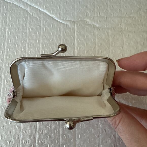 Faux Leather Kisslock Coin Purse with Pink Floral Print - Picture 3 of 3